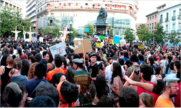 El movimiento del 15-M cobra cada vez mÃ¡s fuerza en todas las ciudades espaÃ±olas