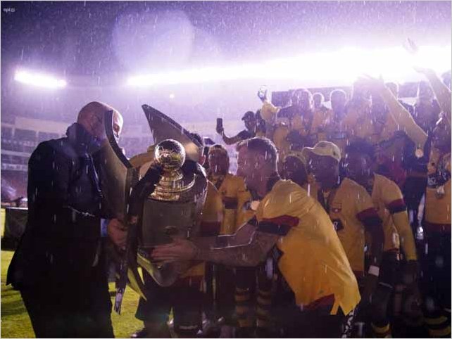 Barcelona Sporting Club es el campe�n del 2020 al derrotar a Liga de Quito por 3 a 1 en la Casa Blanca
