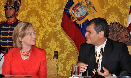 Rafael Correa estuvo con Hillary Clinton y hablaron sobre seguridad
