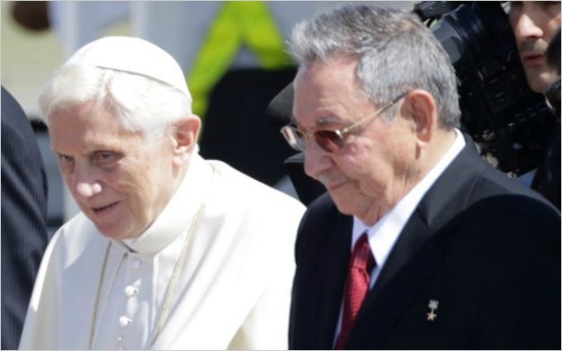 âLuchen para construir una sociedad abiertaâ el Papa en Cuba