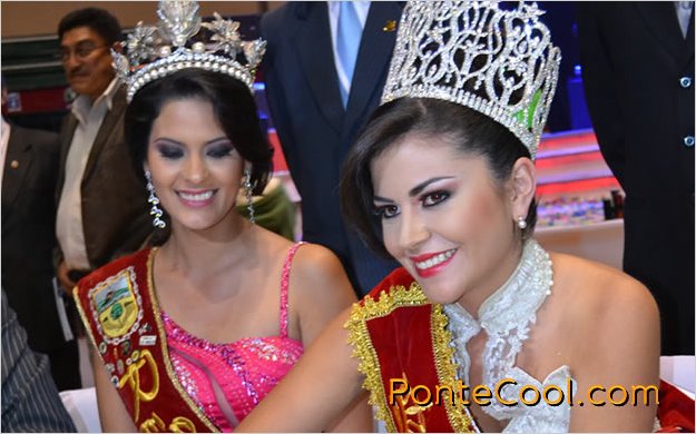 La Reina de la Universidad TÃ©cnica realizÃ³ su inscripciÃ³n como Candidata a Reina de Ambato 2014