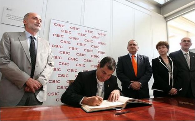 Ecuador y EspaÃ±a suscriben acuerdos enfocados en la excelencia docente y tecnolÃ³gica