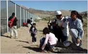 Ecuatoriano dice que 4 migrantes sobrevivieron matanza en M�xico
