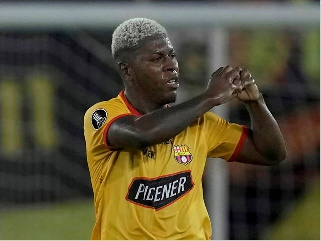 Barcelona SC remont� la serie ante V�lez Sarsfield y avanz� a cuartos de final de la Copa Libertadores