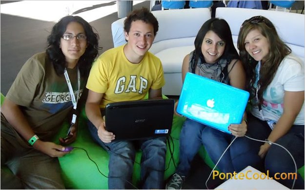 Miles de jÃ³venes sedientos de tecnologÃ­a inauguraron el Campus Party Ecuador 2011