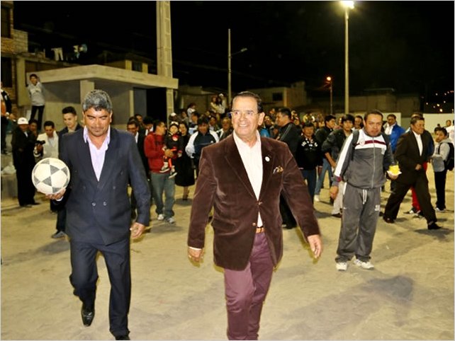 Los habitantes de La Victoria agradecen la iluminaciÃ³n de su estadio