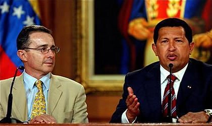 ChÃ¡vez y Uribe protagonizan un fuerte altercado en el almuerzo de presidentes