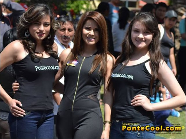 Ambato celebrÃ³ los Finados con la Colada mÃ¡s grande del Mundo