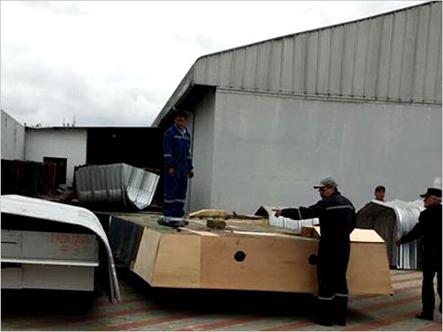 Avanza la construcciÃ³n de los carros alegÃ³ricos para la ediciÃ³n 66 de la Fiesta de la Fruta y de las Flores