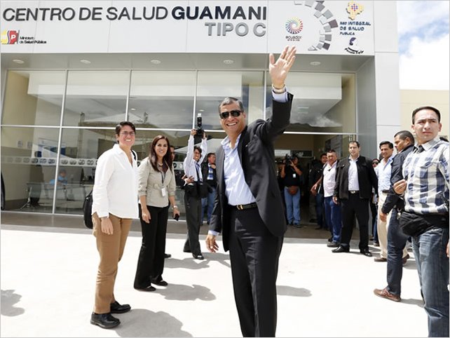 La revoluciÃ³n de Ecuador en la inversiÃ³n, la economÃ­a y las polÃ­ticas sociales