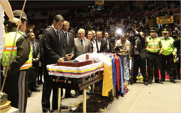 Correa participa de honras fÃºnebres en honor a 