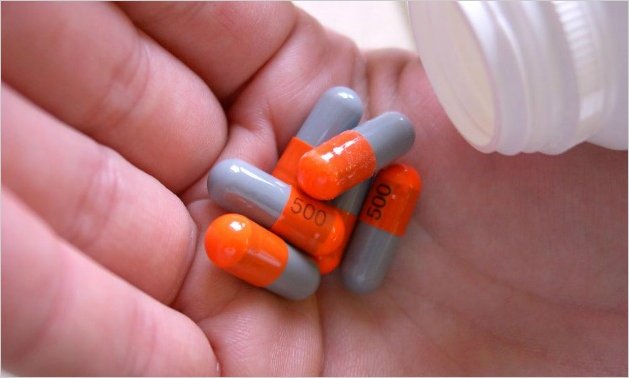 Ecuador comprarÃ¡ medicinas a Cuba por mil 500 millones de dÃ³lares