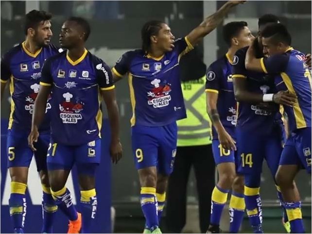 El Delf�n derroto este s�bado por 2-1 a Universidad Cat�lica 