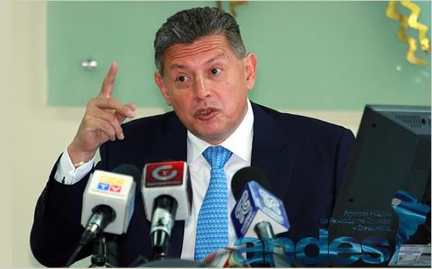 Fiscalia pide a Interpol la extradiciÃ³n de Pedro Delgado