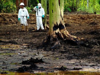 Juez del caso Chevron insiste en separarse del caso