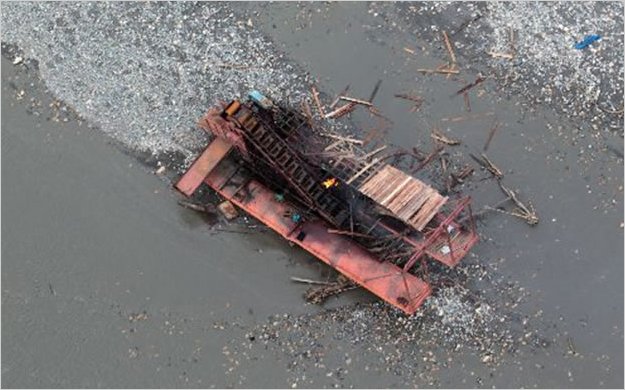 Decomisa Ecuador dragas utilizadas en minerÃ­a ilegal