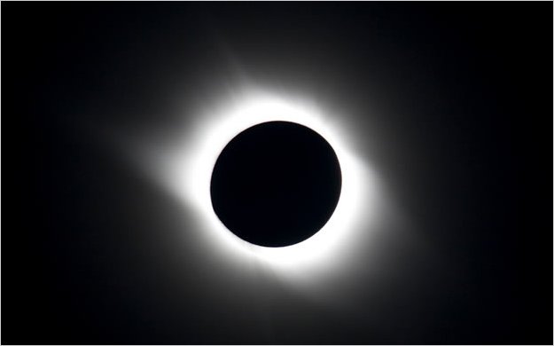 Eclipse parcial de Sol en Asia y Estados Unidos
