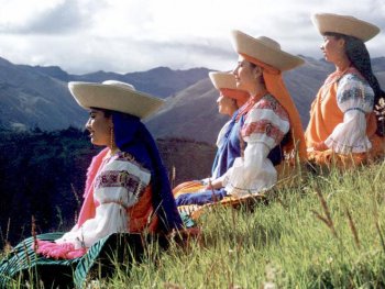 Entregado informe de la ley de culturas