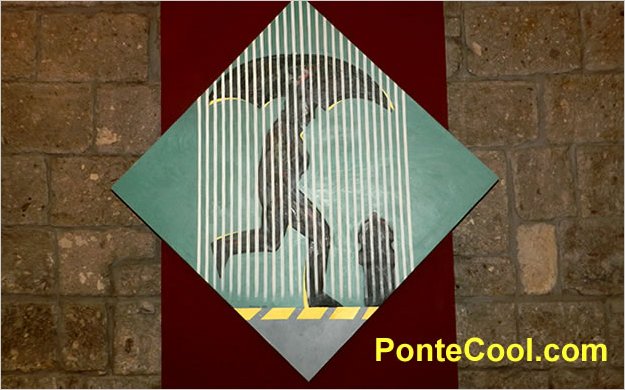 La gente visita el nuevo Museo PictÃ³rico Edmundo MartÃ­nez de Ambato