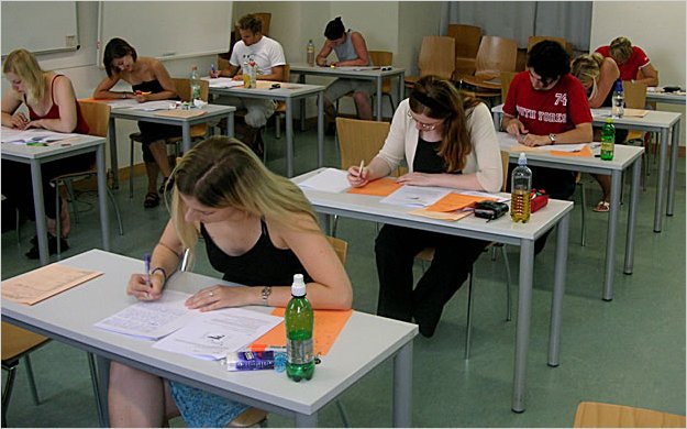 ExÃ¡men es obligatorio para todos los bachilleres para el ingreso a la Universidad