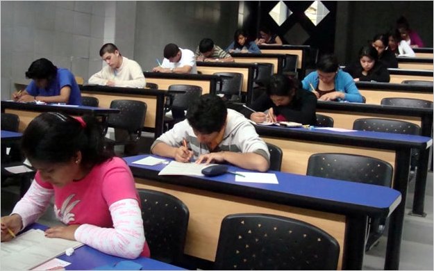 JÃ³venes talentosos de Ecuador accederÃ¡n a universidades del mundo