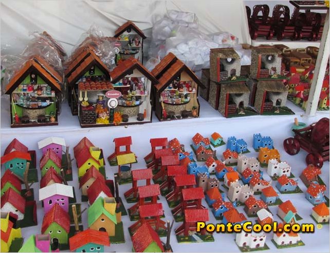 Ambato realizÃ³ la Feria de Finados 2019 en el sector de Shuyurco