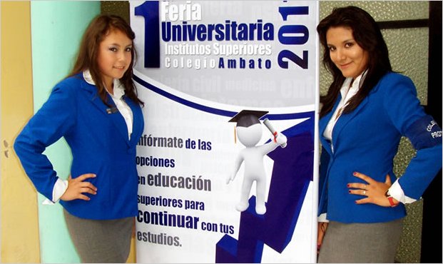 Primera Feria de Universidades e Institutos Superiores 2011 en el Colegio Ambato