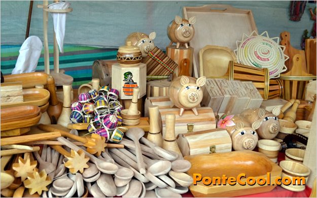 Se realizÃ³ la Feria de Finados de Ambato 2013 en la Quinta El Rosario