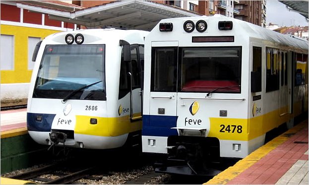 Ecuador y EspaÃ±a suscriben contratos ferroviarios por USD 30 millones