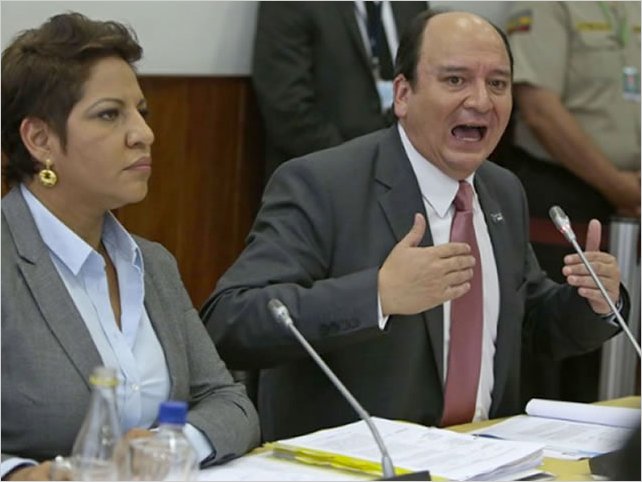 La lucha del Presidente Lenin contra la corrupciÃ³n, es real?