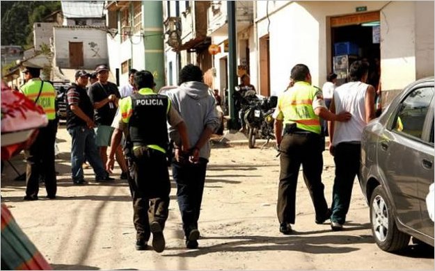 Funcionarios fueron removidos por la fuga de 55 presos