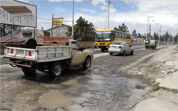 La avenida Galo Vela de Ambato no se abrirÃ¡ para finados