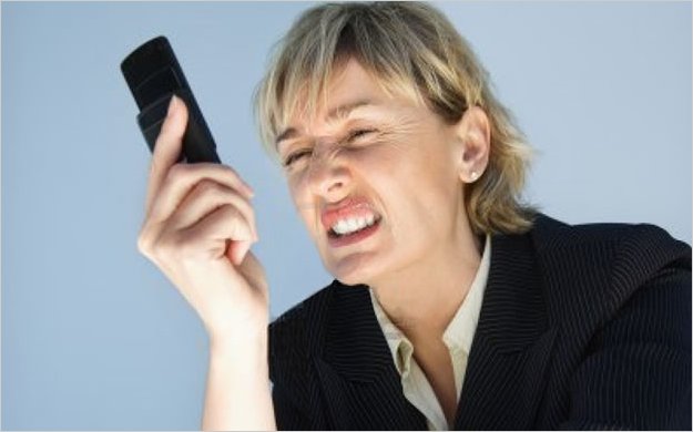 Los usuarios indefensos ante las operadoras celulares