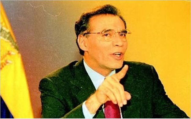 La Justicia de Ecuador pide a la PolicÃ­a y a la Interpol detener al expresidente Mahuad