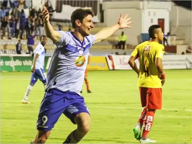 Macar� golea al Aucas en el estadio Bellavista de Ambato