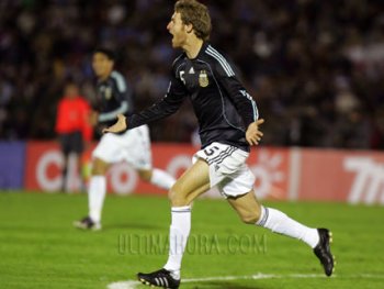 Maradona va a SudÃ¡frica con sus pupilos argentinos