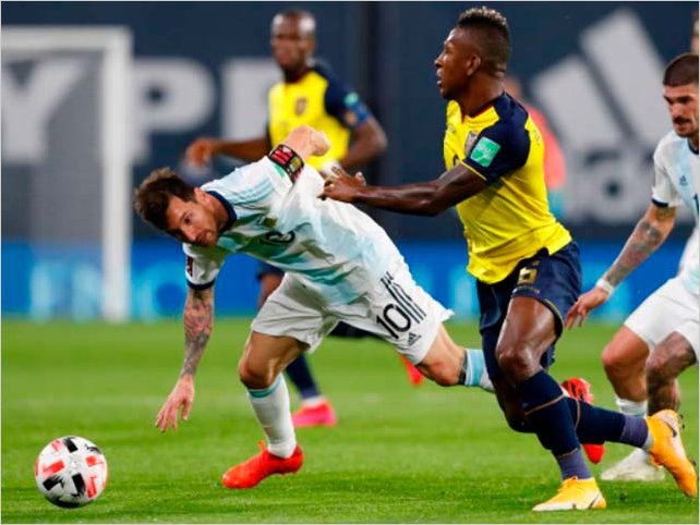 Ecuador por la reivindicaciÃ³n y Argentina, con Messi al frente, asiste a la fiesta mundialista de Ecuador