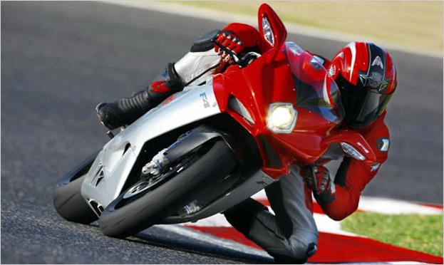 La MV Agusta F4 RR Corsacorta belleza y efectividad en una sola