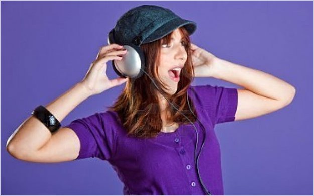 Escuchar en tiempo real lo que estÃ¡n oyendo tus amigos es lo nuevo de Facebook