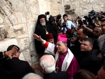 Cristianos festejan la Navidad en la ciudad de Belen