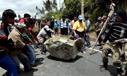 Cede el Congreso ecuatoriano ante protestas indÃ­genas por ley hÃ­drica