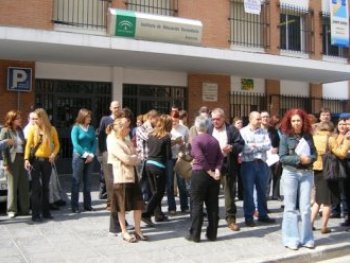 Paro de la UNE con mÃ­Â­nima convocatoria en Guayaquil, Cuenca y Quito