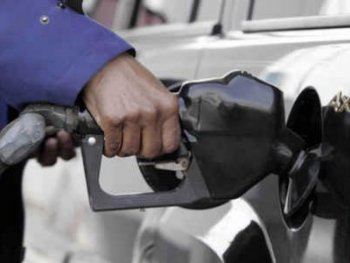 El petrÃ³leo supera los 73 dÃ³lares el barril