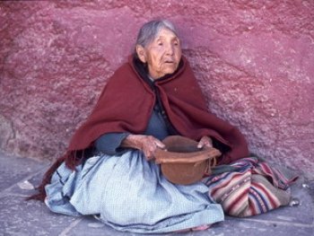 145 millones de latinos viven en tugurios y en la miseria