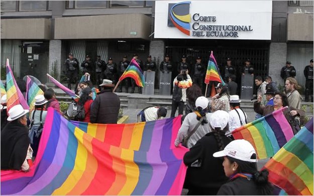 Mujeres amazÃ³nicas rechazan dialogar con el Gobierno en PaÃ±acocha