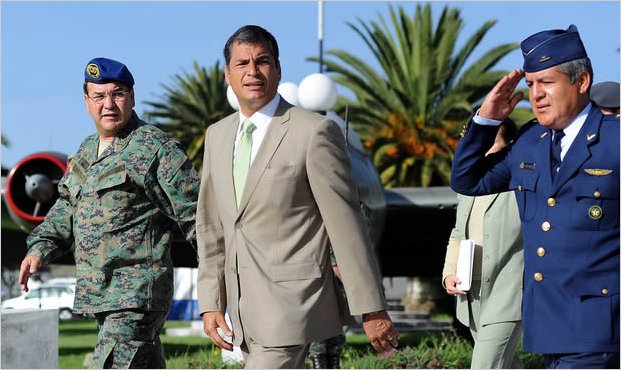 El Gobierno de Ecuador niega que Correa recibiera dinero de las FARC