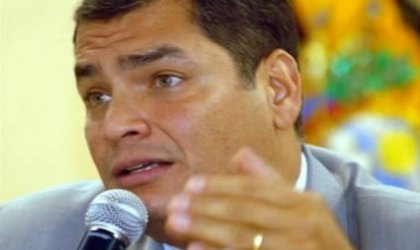 El presidente de Ecuador regresa de Cuba tras someterse a una operaciÃ³n en la rodilla