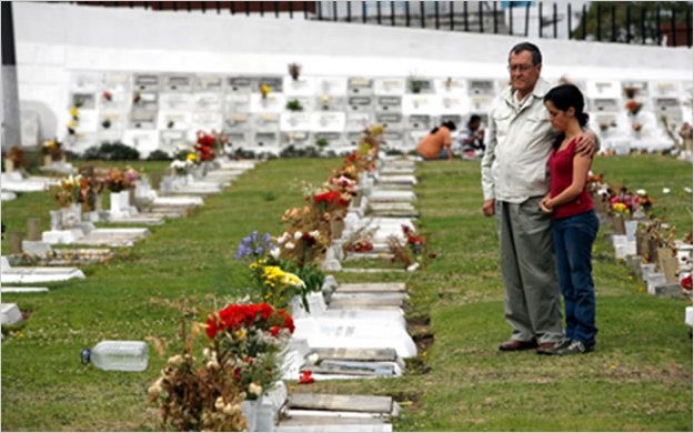 Se recuerda en Ecuador 24 aÃ±os de la desapariciÃ³n de los hermanos Restrepo