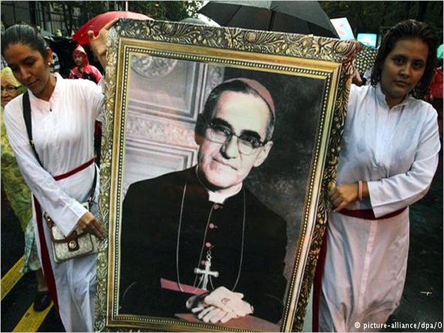 Emotiva beatificaciÃ³n de monseÃ±or Romero, ahora 
