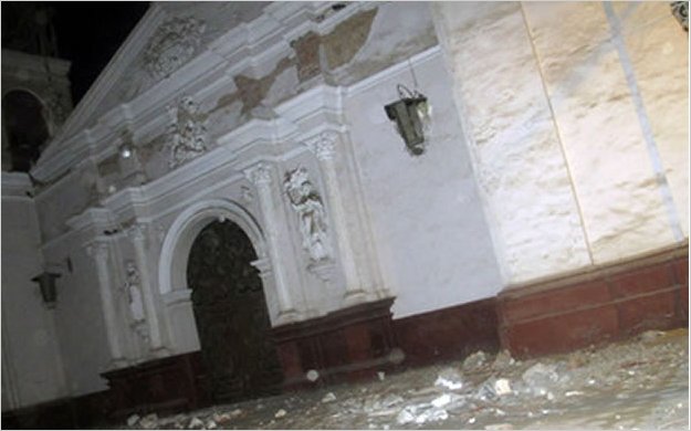 Sismo deja al menos 15 muertos en PerÃº y mÃ¡s de un centenar de heridos